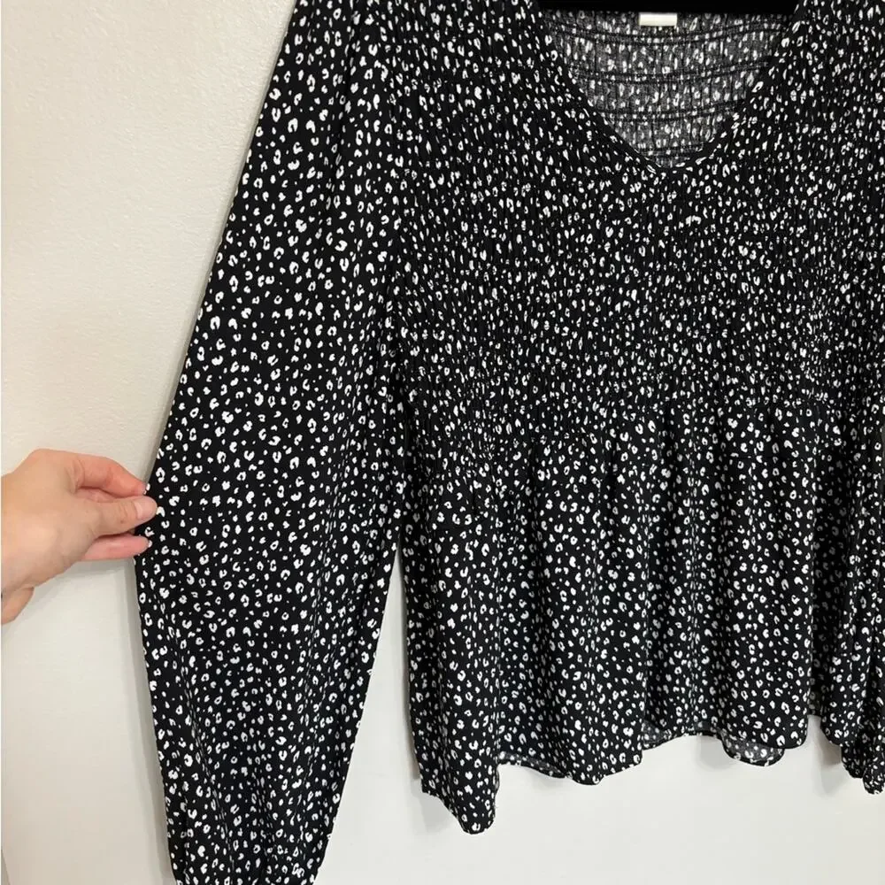 URBAN Romantics neck long